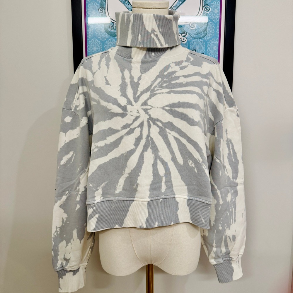 525 Born in Brooklyn Gray Tie‎ Dye Crop Turtleneck Sweatshirt Revolve Small NWT